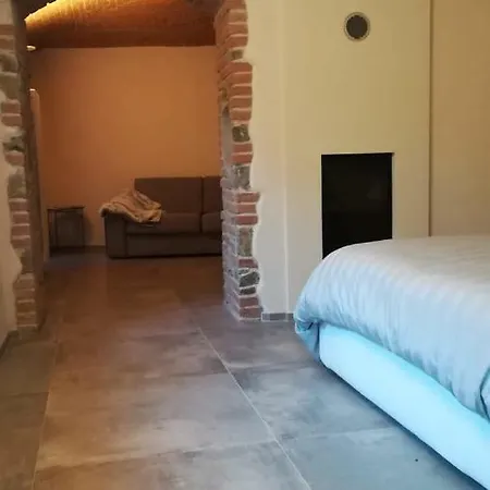 Villa Horse Shoe House Chiaverano